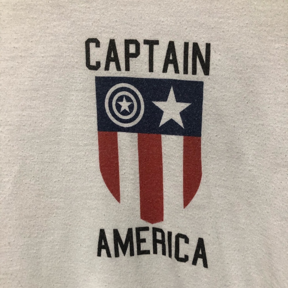 Captain America t-shirt - Picture 3 of 4